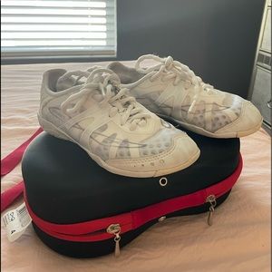 Nfinity Vengeance cheer shoes